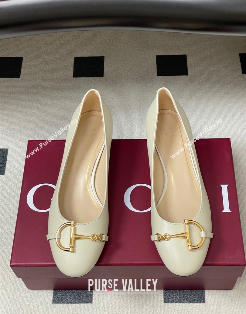 Gucci Ballet Flats with Half Horsebit in Calf Leather White 2025 849652 (MD-251021041)