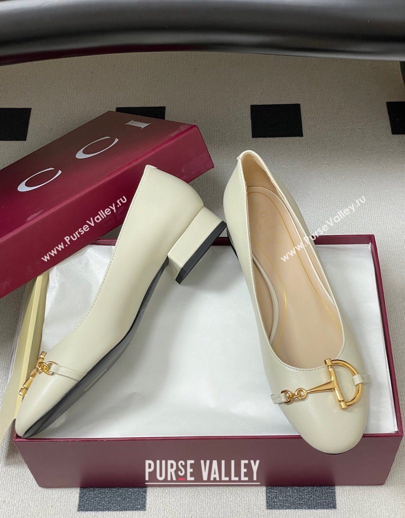 Gucci Ballet Flats with Half Horsebit in Calf Leather White 2025 849652 (MD-251021041)
