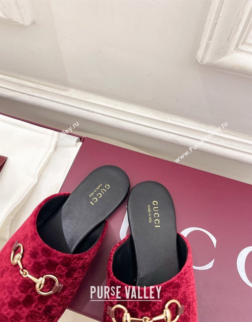 Gucci GG Velvet Flat Mules with Horsebit Red 2025 849565 (MD-251020035)