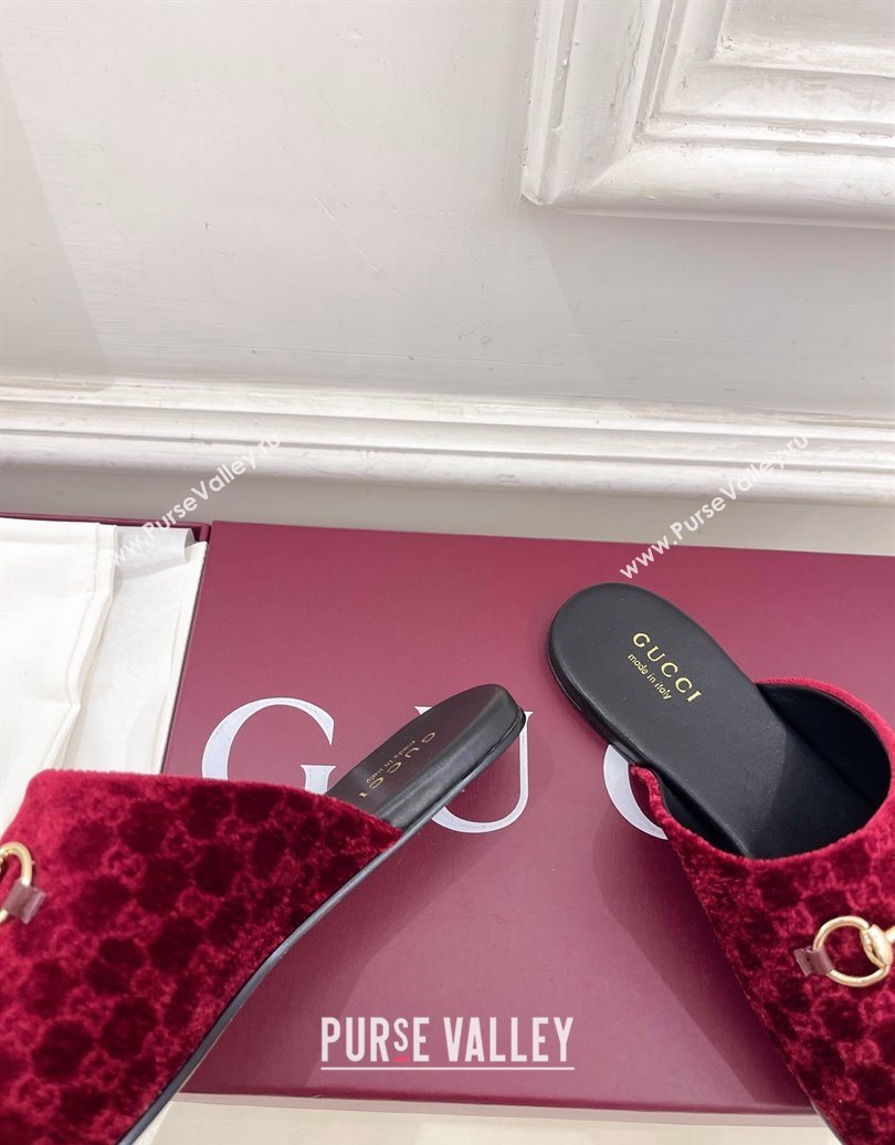 Gucci GG Velvet Flat Mules with Horsebit Red 2025 849565 (MD-251020035)