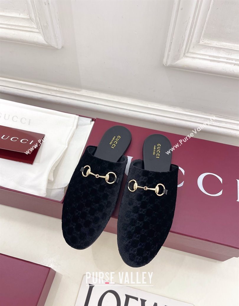 Gucci GG Velvet Flat Mules with Horsebit Black 2025 849565 (MD-251020036)