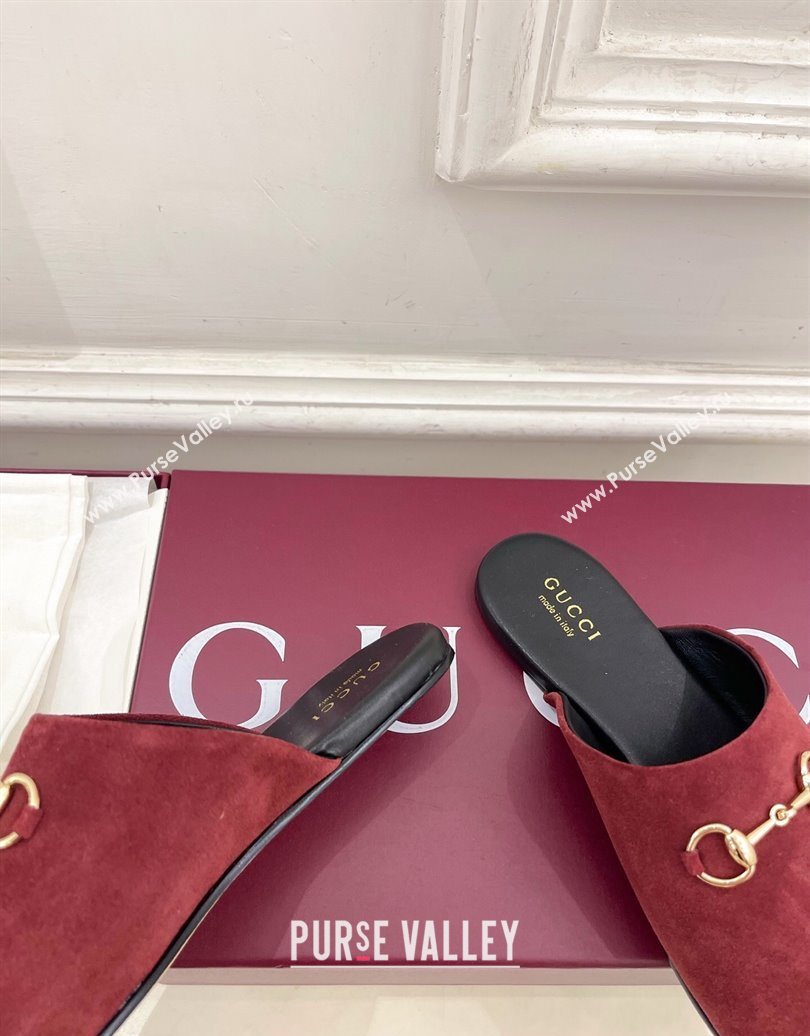 Gucci Suede Flat Mules with Horsebit Red 20252 849565 (MD-251020037)