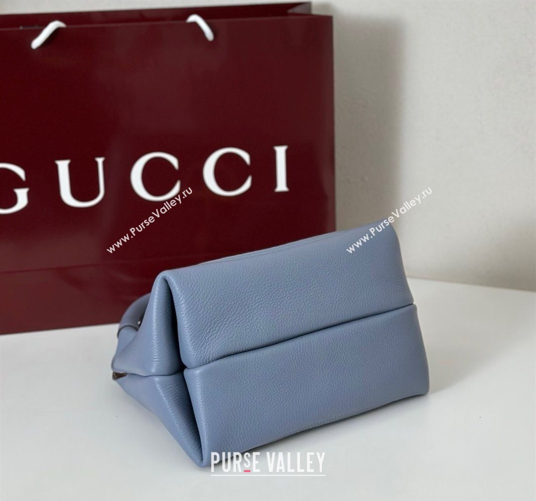 Gucci Softbit Leather Medium Shoulder Bag with Oversized Half Horsebit Light Blue 2025 837467 (DLH-251124115)