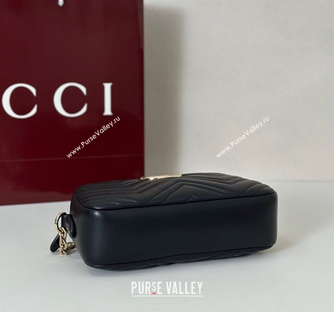 Gucci GG Marmont small camera bag in Leather Black 2025 855273 (DLH-251125005)