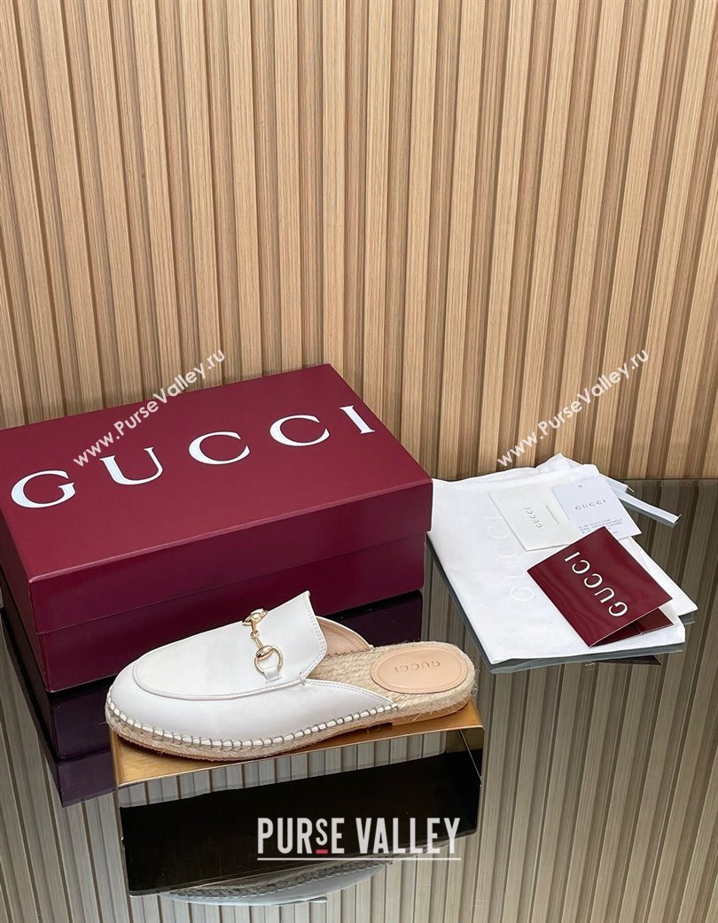 Gucci Suede Flat Espadrille Mules with Horsebit White 2025 GG121805 (MD-251218125)