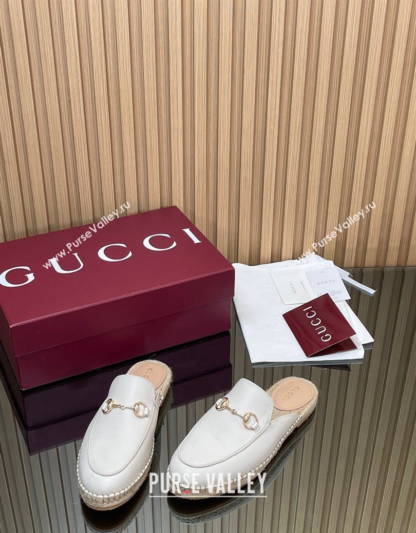 Gucci Suede Flat Espadrille Mules with Horsebit White 2025 GG121805 (MD-251218125)