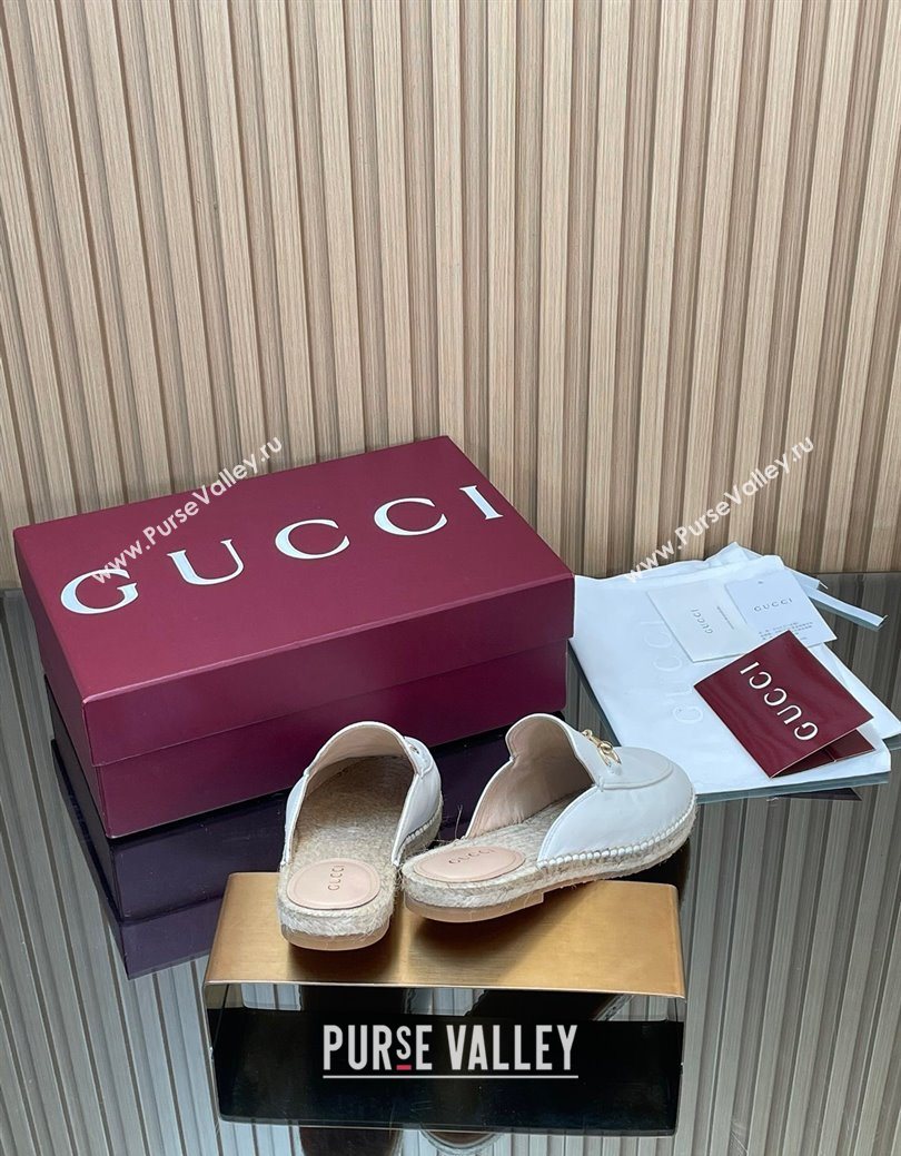 Gucci Suede Flat Espadrille Mules with Horsebit White 2025 GG121805 (MD-251218125)