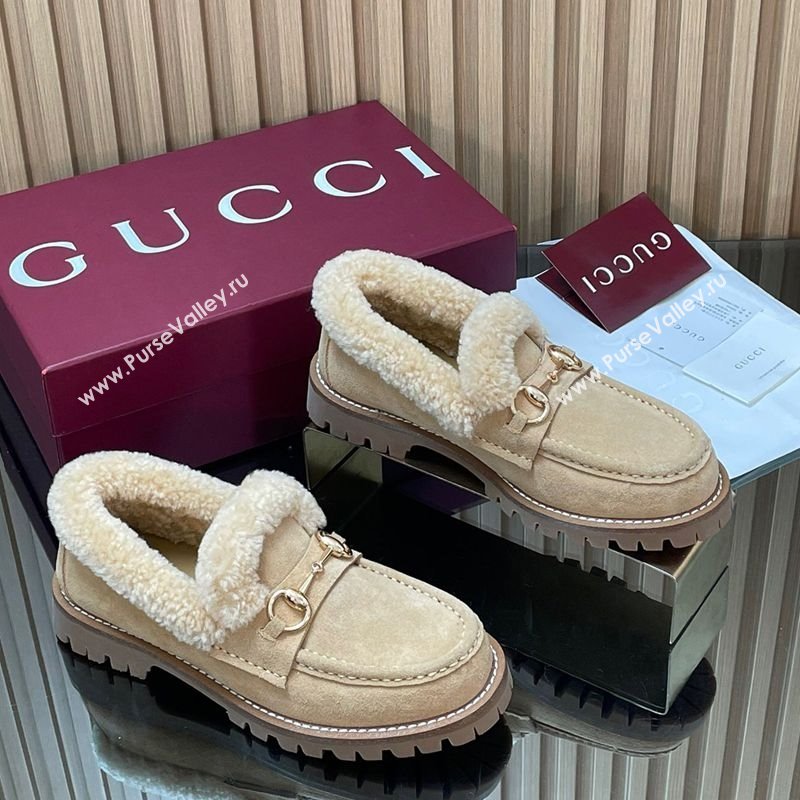 Gucci Wool and Suede Loafers with Horsebit Beige 2025 836060 (MD-251218037)