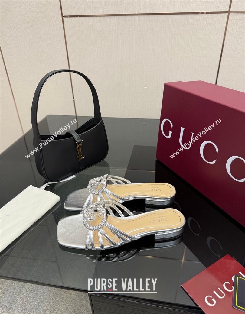 Gucci Metallic Leather Flat Slides Sandal with Strass Interlocking G Silver 2025 8523570 (MD-251219042)