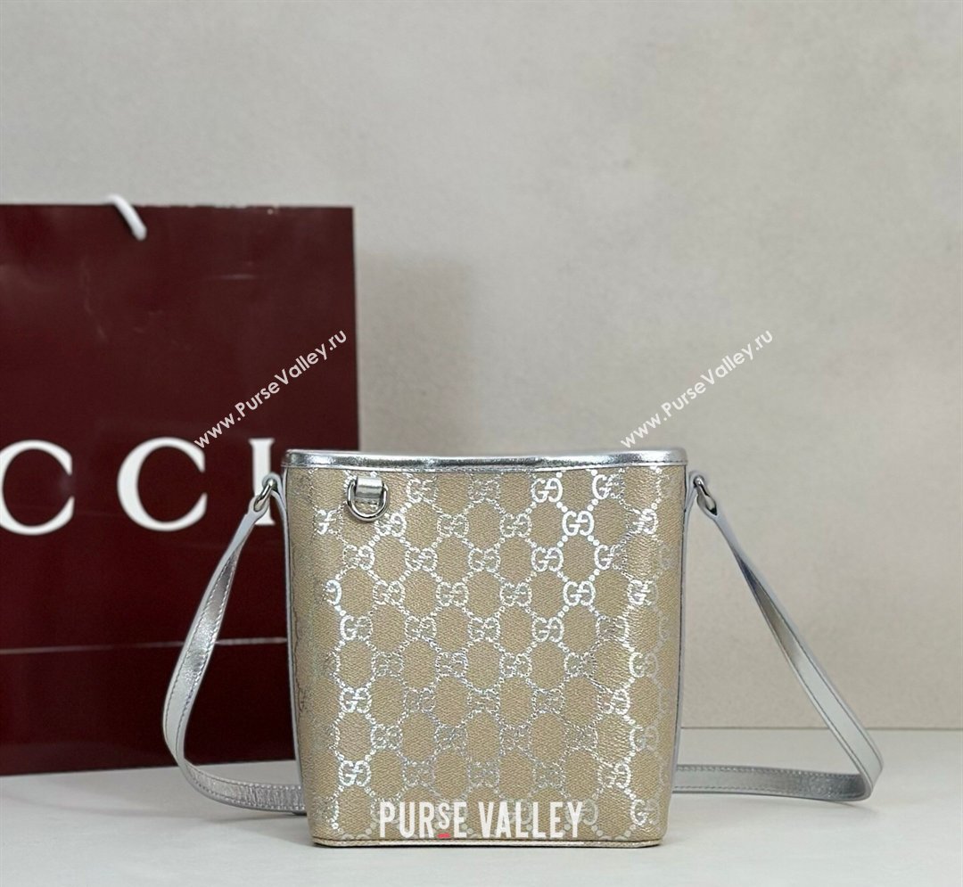 Gucci GG Canvas Emblem Nano Bucket Bag Silver 2026 847090 (DLH-260127074)