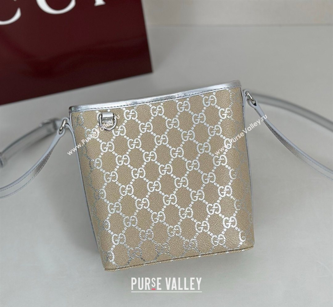 Gucci GG Canvas Emblem Nano Bucket Bag Silver 2026 847090 (DLH-260127074)