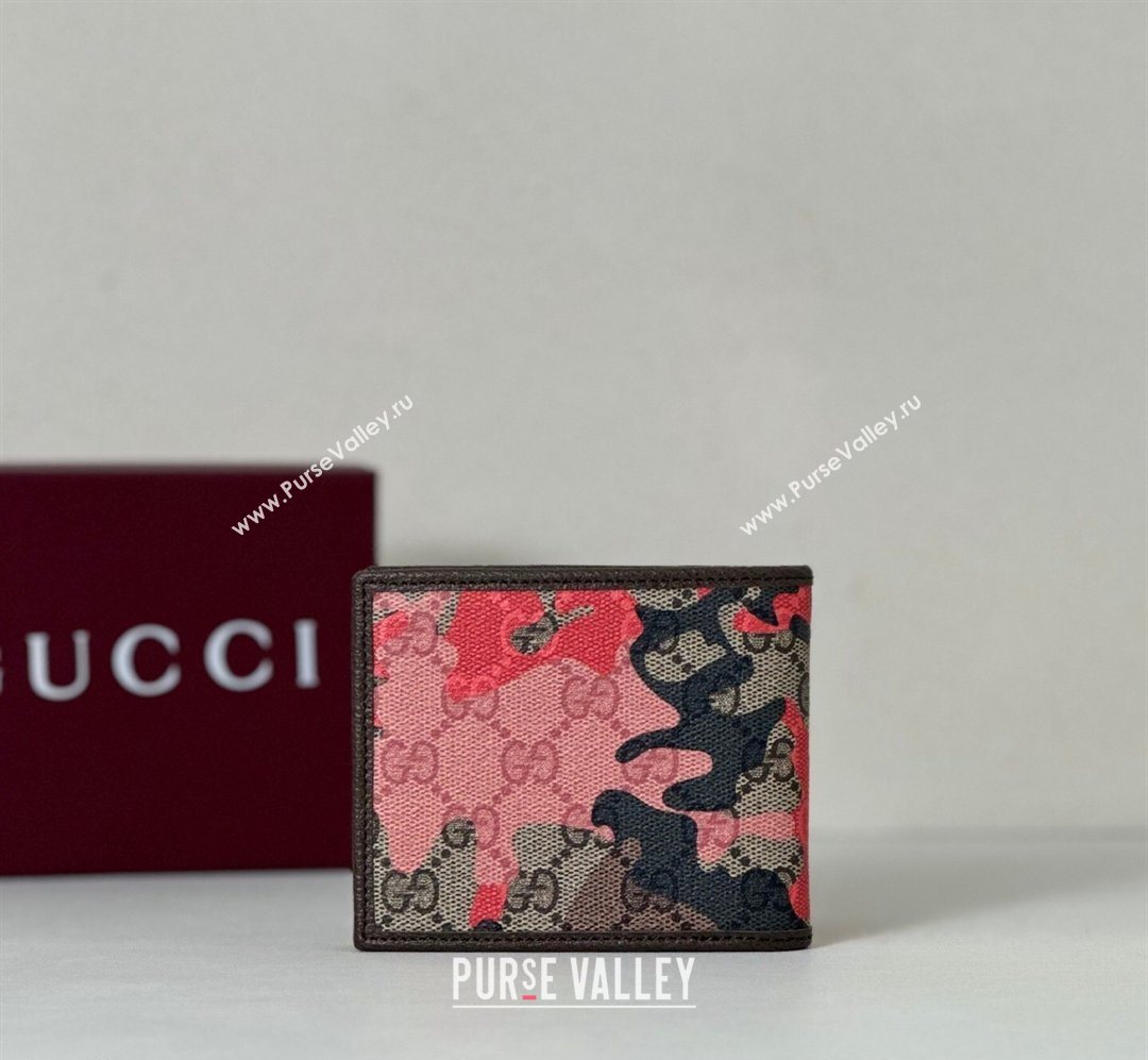 Gucci Bi-fold Wallet in Camouflage GG Fabric Pink/Red 2026 834271 (DLH-260128097)