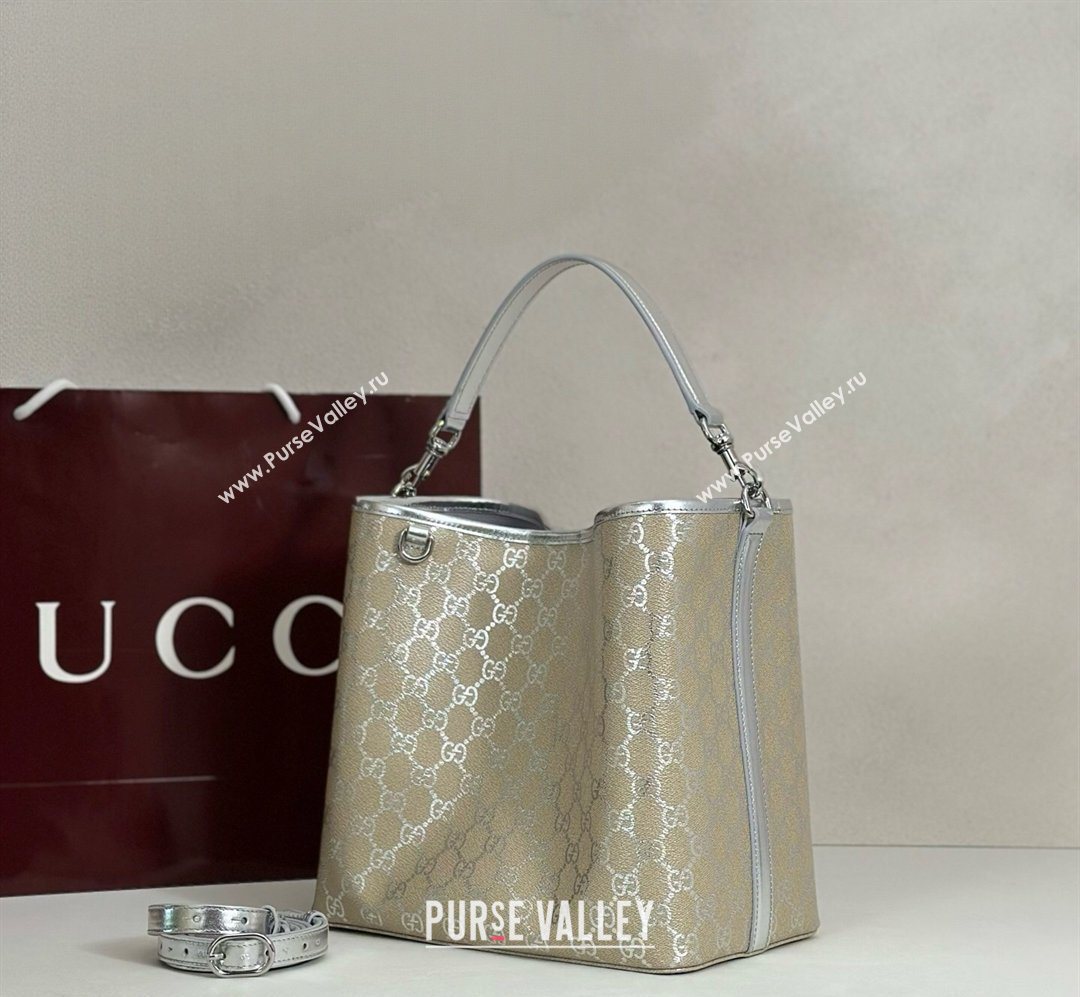 Gucci GG Canvas Emblem Medium Bucket Bag Silver 2026 815103 (DLH-260127081)