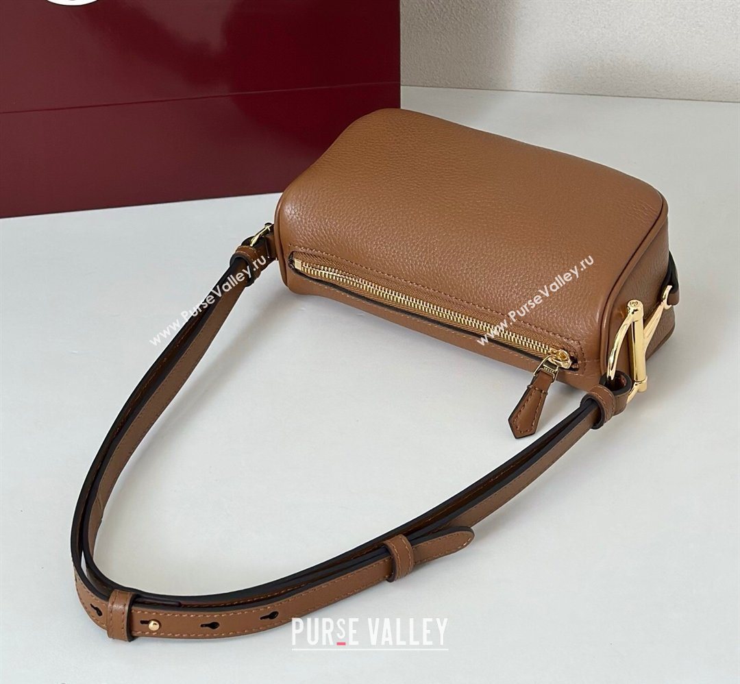 Gucci Half Horsebit mini shoulder bag in Grainy Leather Brown 2026 860784 (DLH-260128054)
