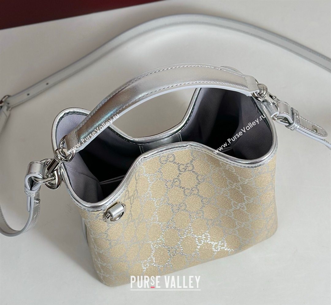 Gucci GG Canvas Emblem Small Bucket Bag 815118 Silver 2026 (DLH-260128150)