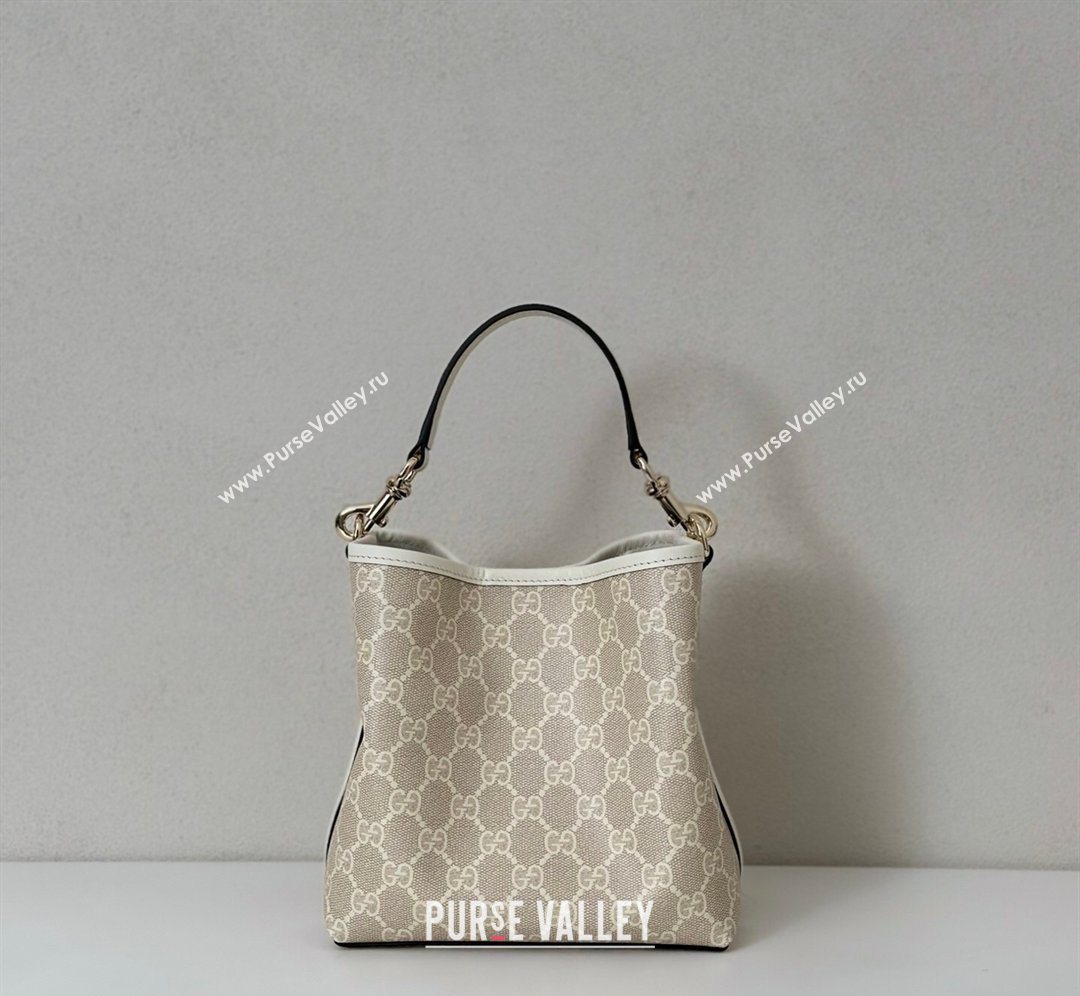 Gucci GG Canvas Emblem Small Bucket Bag 815118 White 2026 (DLH-260128152)