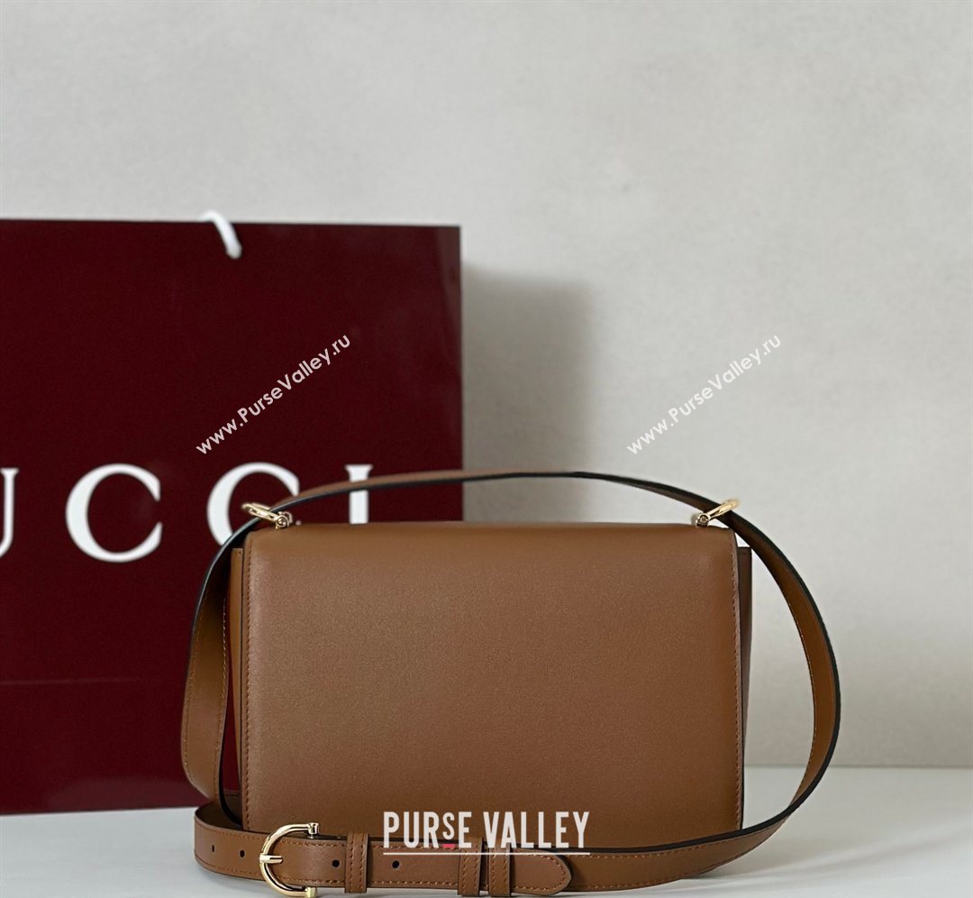 Gucci Siena small shoulder bag in Leather with Oversized Half Horsebit Brown 2025 846705 (DLH-260128158)