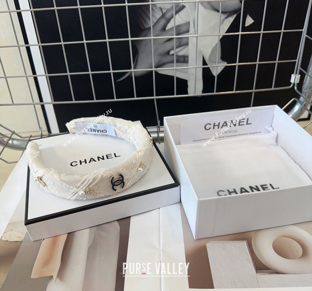 Chanel Hair Clip White/Black 2024 0513 (XMN-240513165)