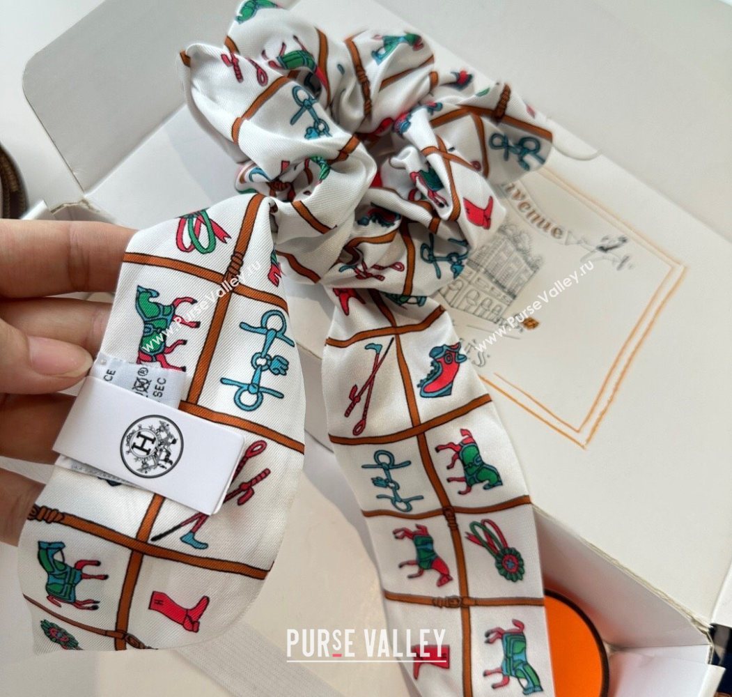 Hermes HorseTwilly Silk Bandeau and Hairring Set White 2025 0724 (XMN-250724013)