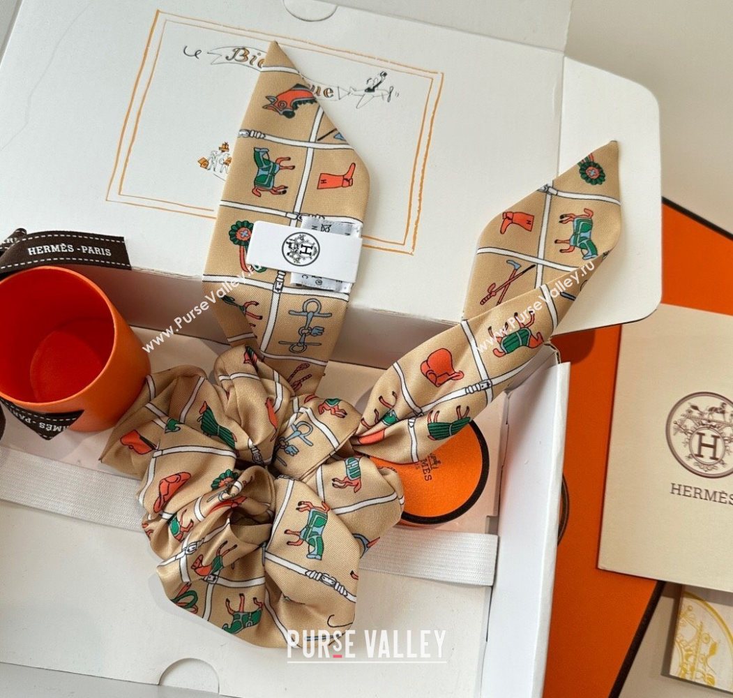 Hermes Horse Twilly Silk Bandeau and Hairring Set Beige 2025 0724 (XMN-250724014)