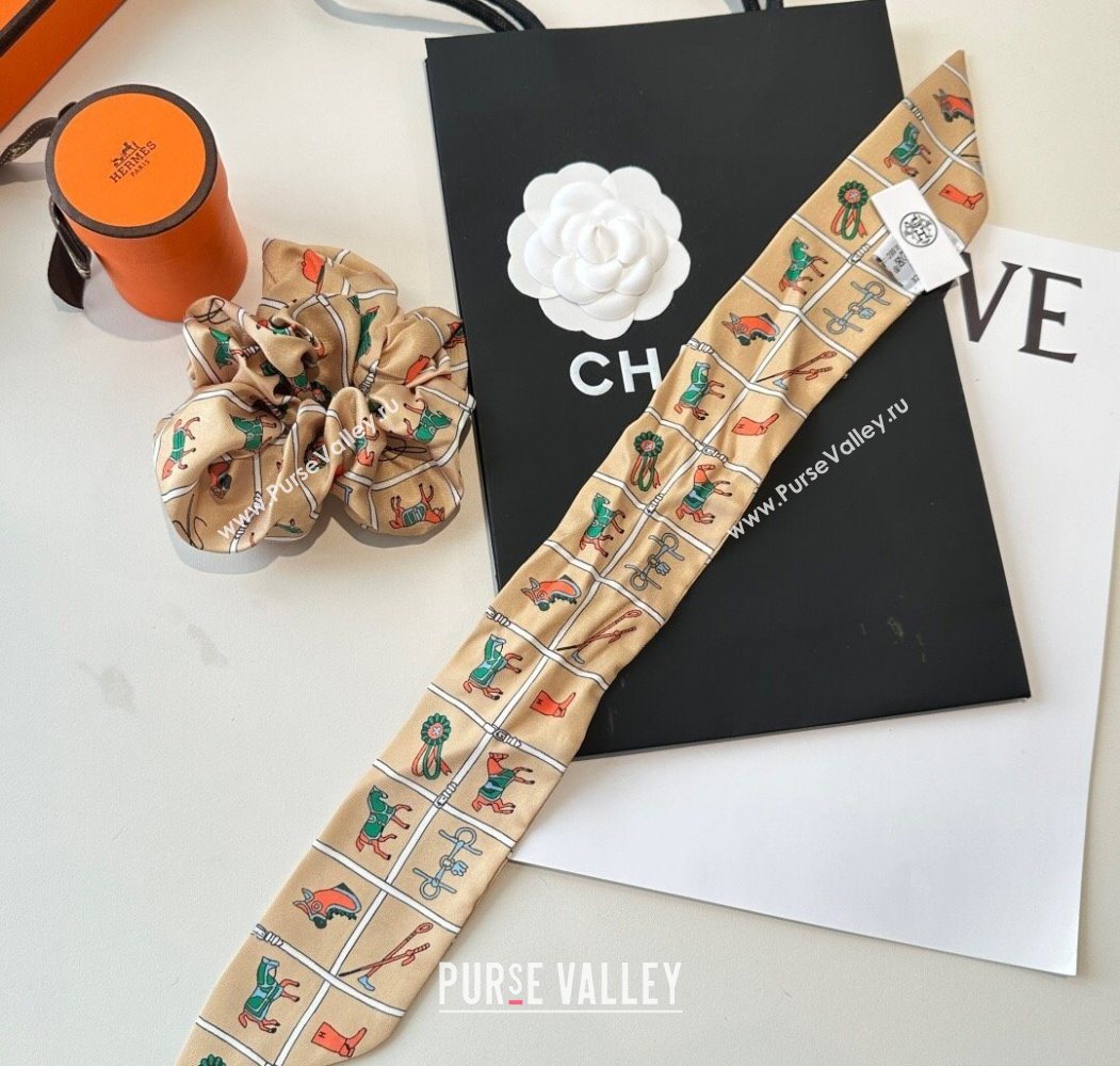 Hermes Horse Twilly Silk Bandeau and Hairring Set Beige 2025 0724 (XMN-250724014)