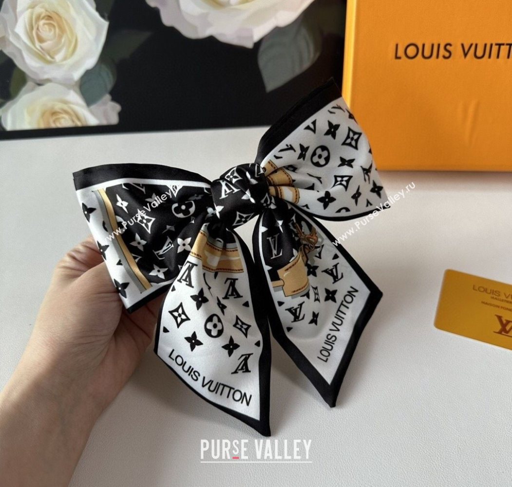 Louis Vuitton Bow Hair Clip White 2025 0723 (SHI-250723094)