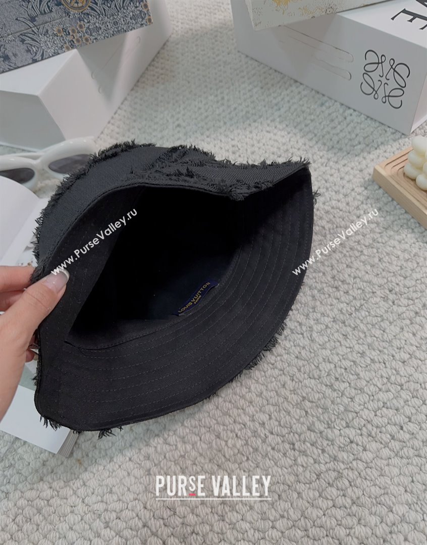 Louis Vuitton Fringe Bucket Hat White/Black 2023 LV09051 (MAO-230905037)