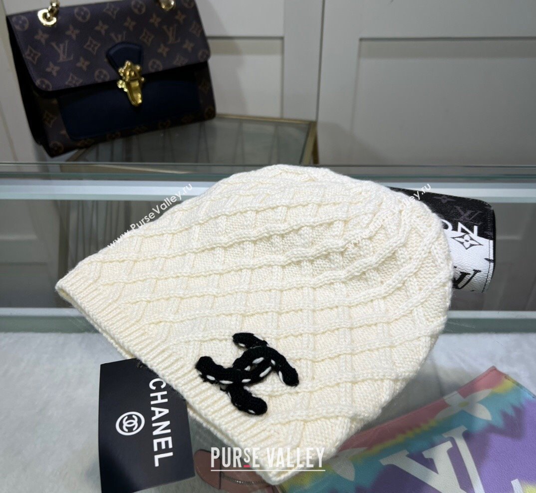 Chanel Knit Hat White 2023 10282 (MAO-231028048)