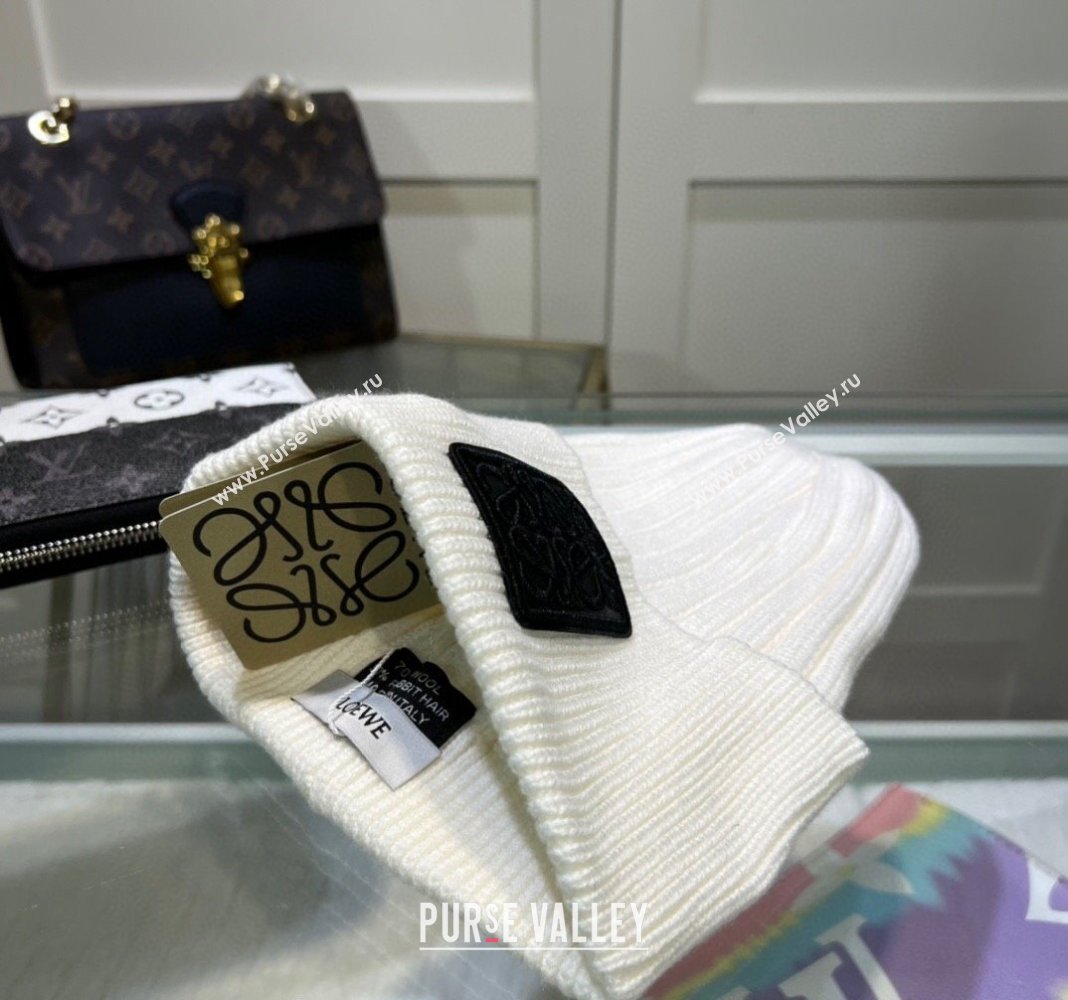 Loewe Logo Patch Knit hat White/Black2 2024 LW082303 (MAO-240823031)