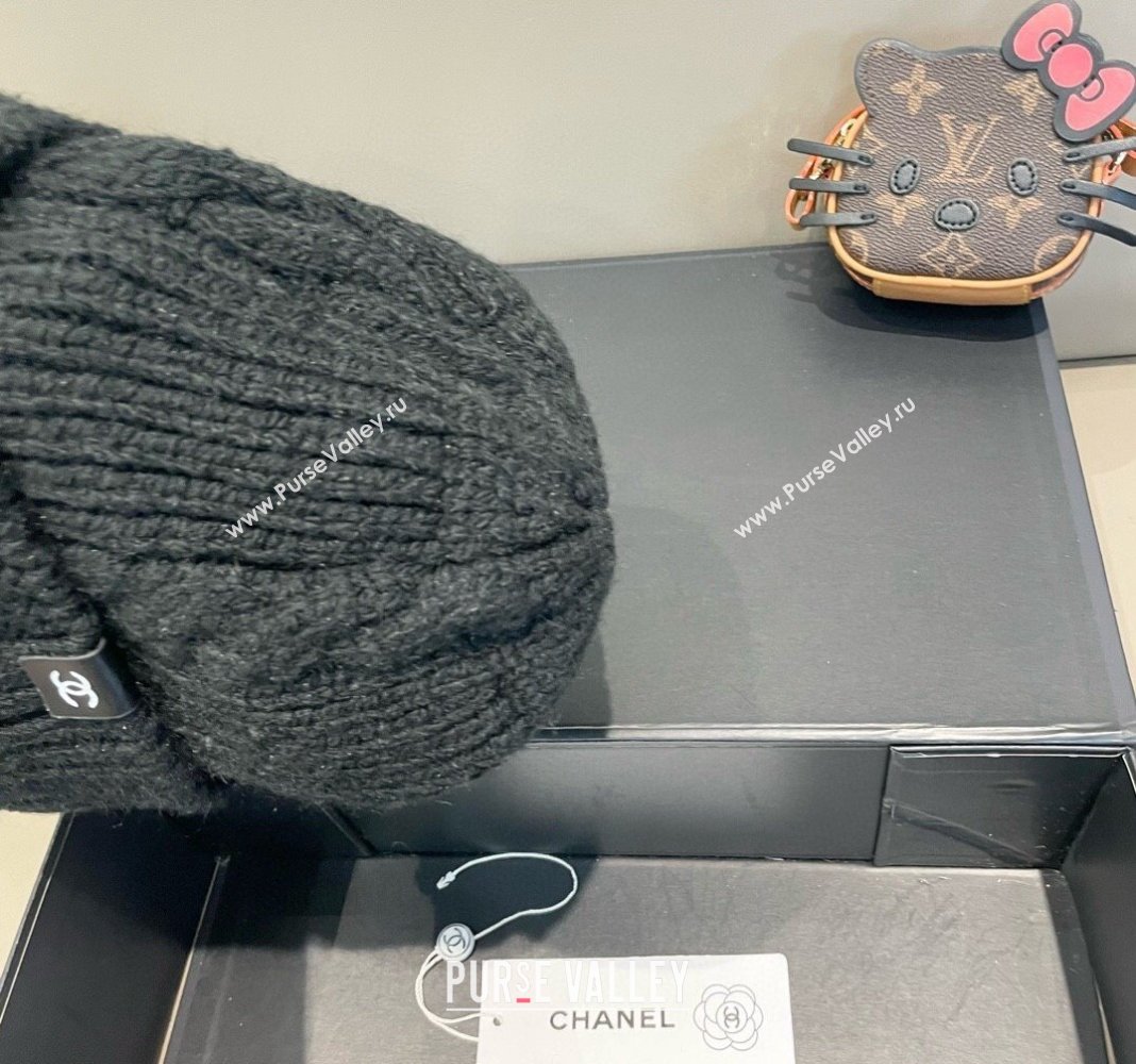 Chanel Knit Hat with Metal-Tone CC Black 2024 CH091307 (A-240913057)