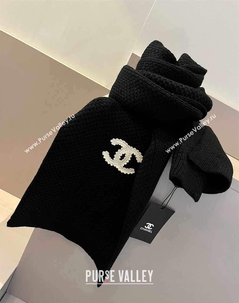 Chanel Knit hat and Scarf Set with Maxi CC Black 2024 1019001 (XMN-241019002)