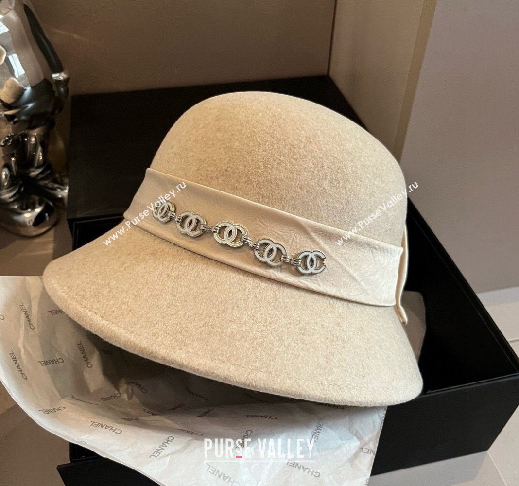 Chanel Wool Bucket Hat with CC Chain and Bow Beige 2024 1019010 (XMN-241019027)