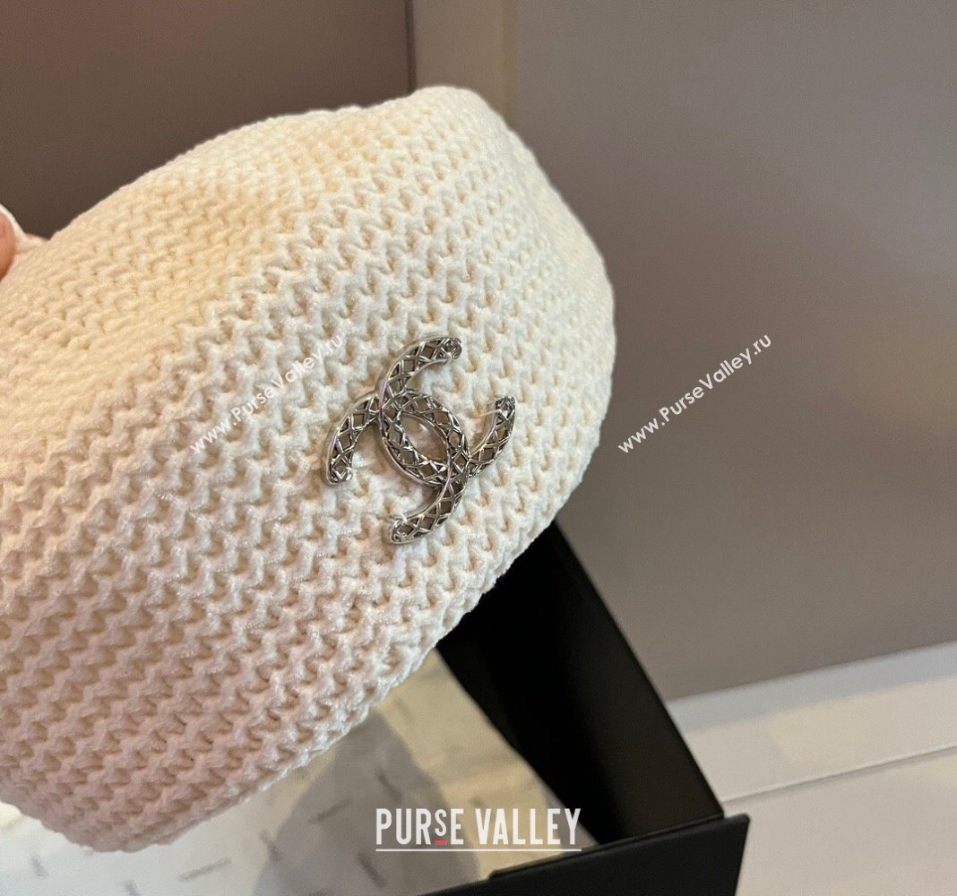 Chanel Knit Beret Hat with Strass CC White 2024 1019017 (XMN-241019052)