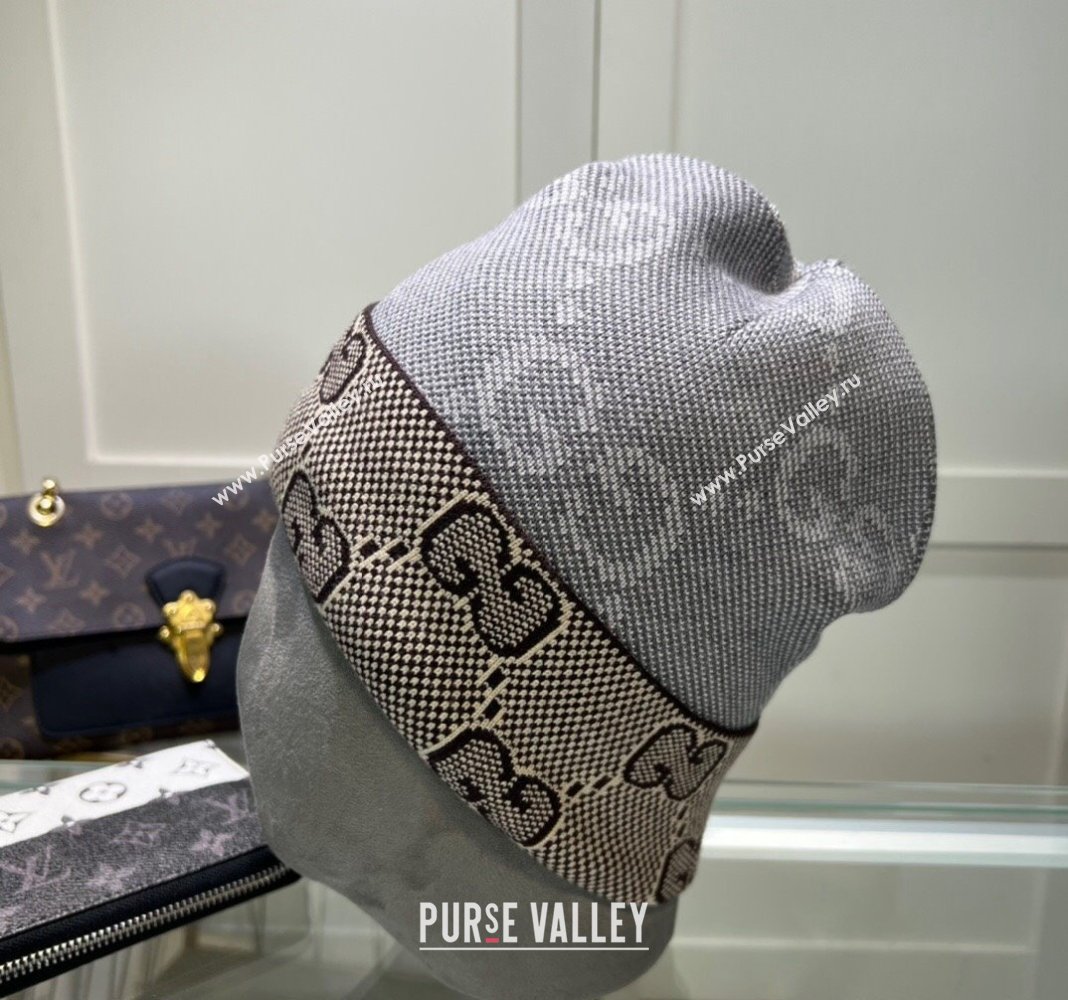 Gucci Knit Hat with Maxi GG Light Grey 2024 1019022 (A-241019070)