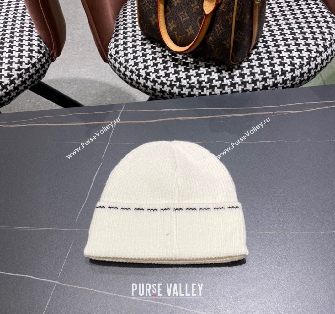 Chanel Knit Hat with Metal CC White 2024 1019025 (A-241019082)