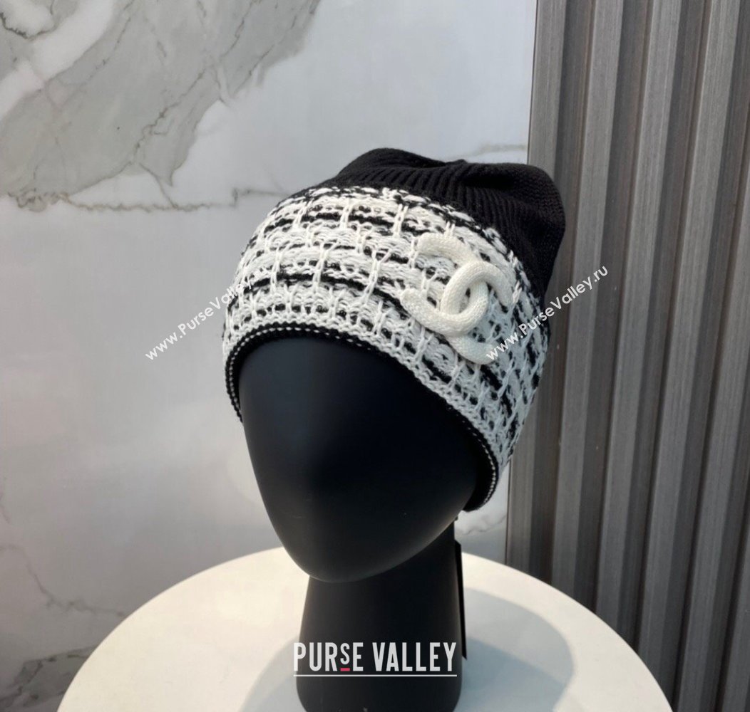 Chanel Knit Hat with Maxi CC Black1/White1 2024 1129 (A-241129017)