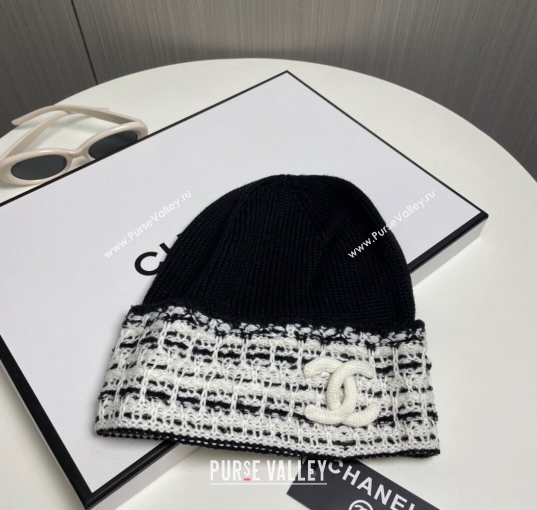 Chanel Knit Hat with Maxi CC Black1/White1 2024 1129 (A-241129017)