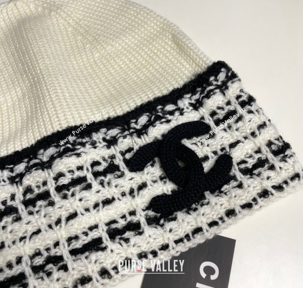 Chanel Knit Hat with Maxi CC White/Black2 2024 1129 (A-241129018)