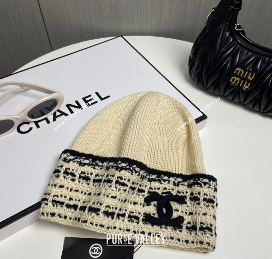 Chanel Knit Hat with Maxi CC Beige 2024 1129 (A-241129020)