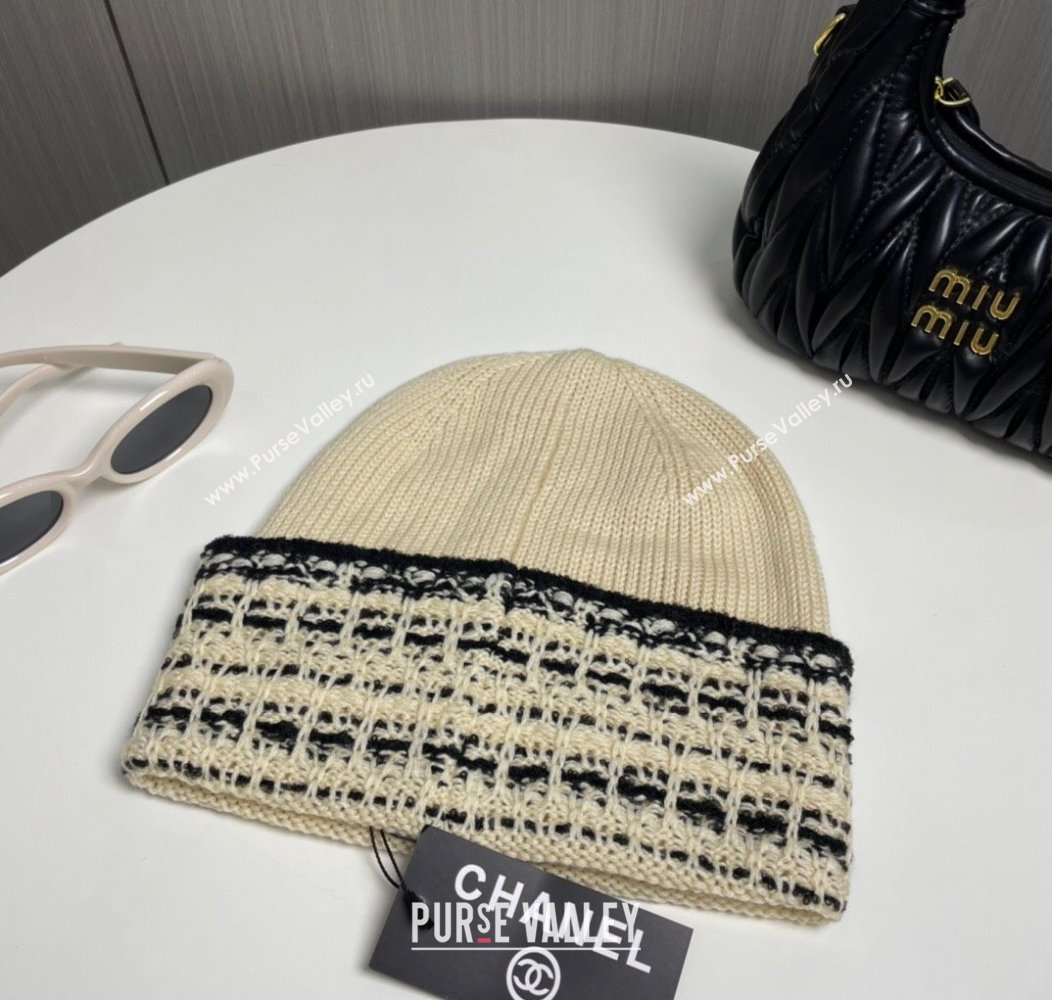 Chanel Knit Hat with Maxi CC Beige 2024 1129 (A-241129020)