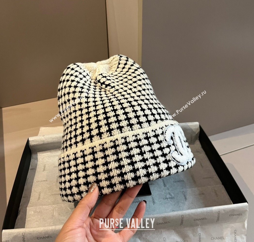 Chanel Houndstooth Knit Hat Black/White 2025 0115 (XMN-250115001)
