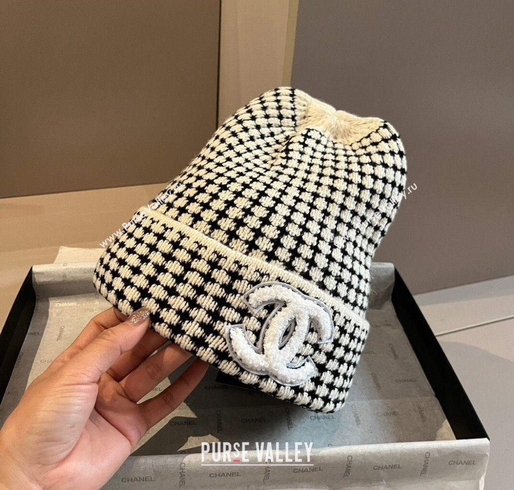 Chanel Houndstooth Knit Hat Black/White 2025 0115 (XMN-250115001)