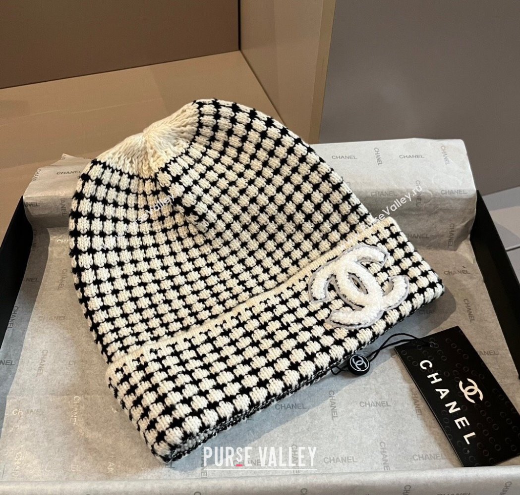 Chanel Houndstooth Knit Hat Black/White 2025 0115 (XMN-250115001)
