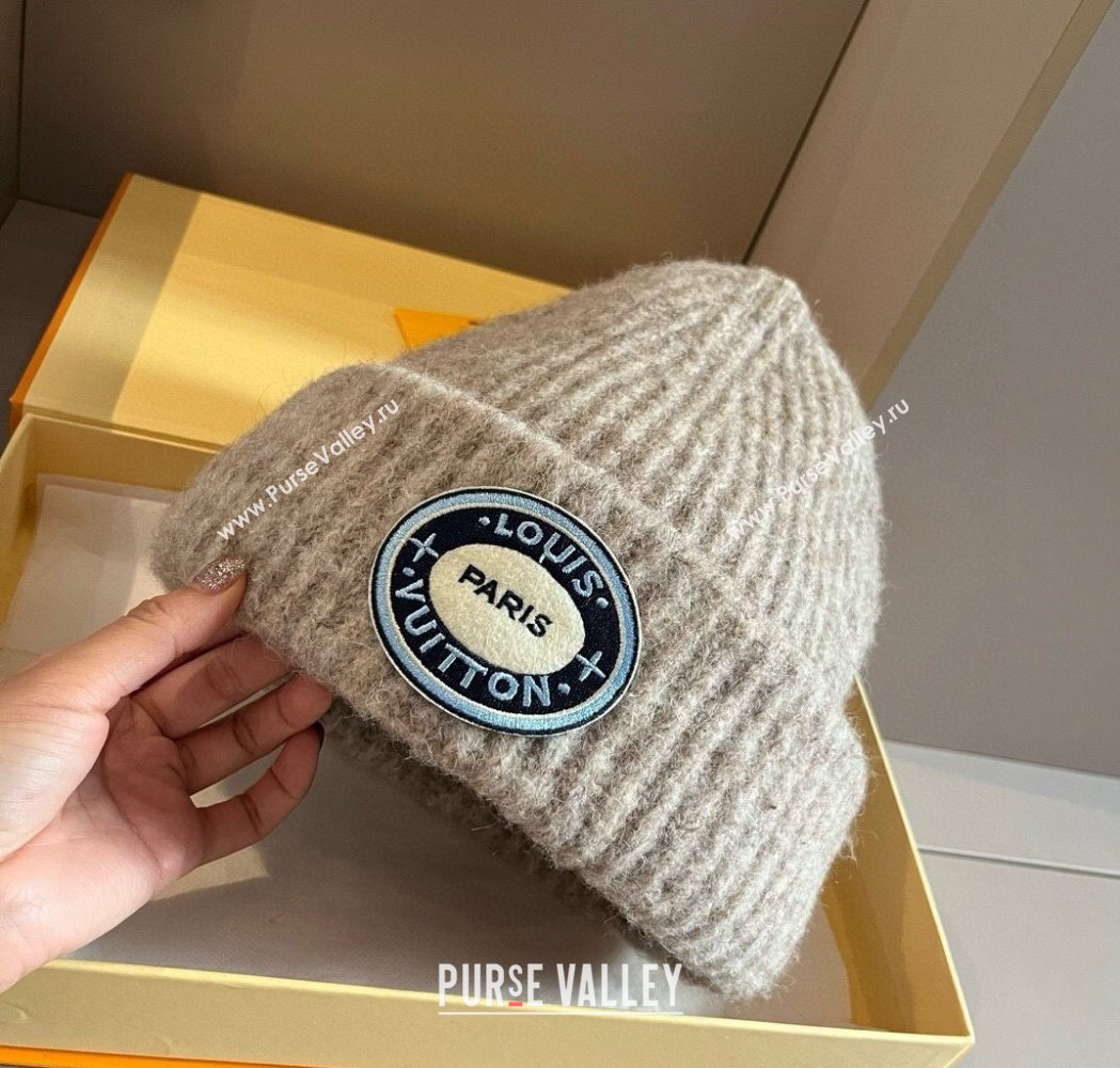 Louis Vuitton Knit Hat with Logo Patch Grey 2025 0114 (XMN-250114103)
