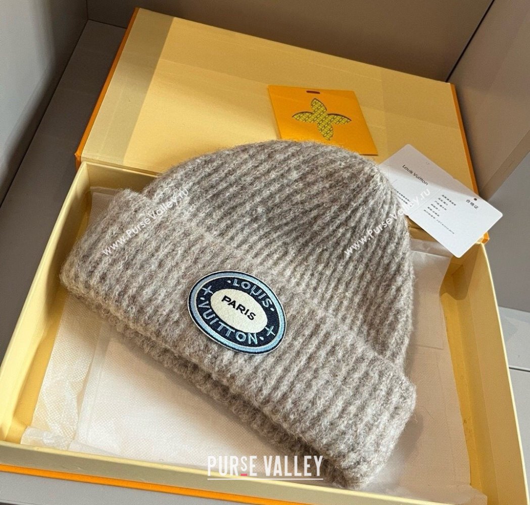 Louis Vuitton Knit Hat with Logo Patch Grey 2025 0114 (XMN-250114103)
