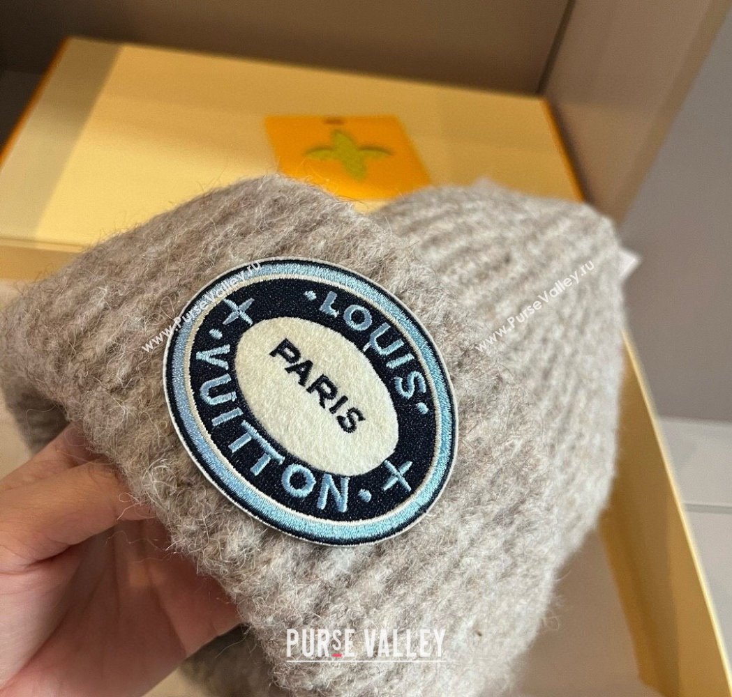 Louis Vuitton Knit Hat with Logo Patch Grey 2025 0114 (XMN-250114103)