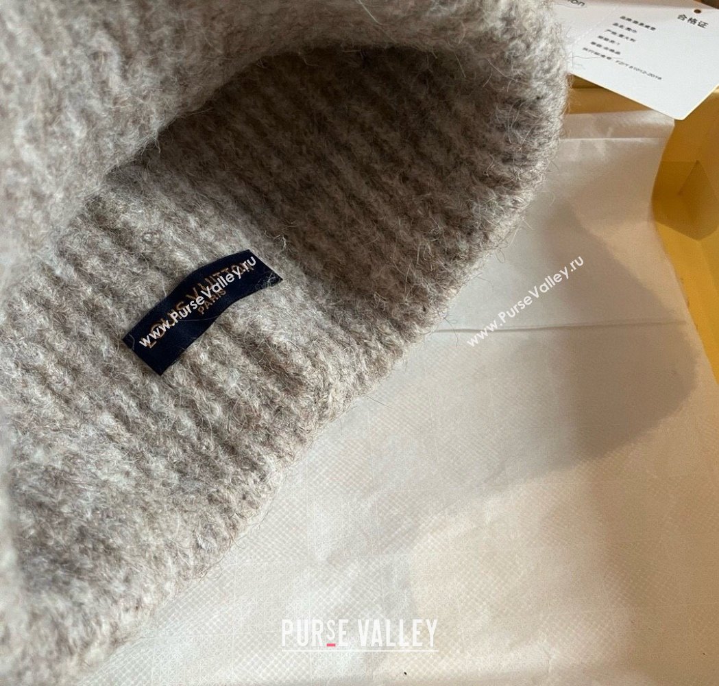 Louis Vuitton Knit Hat with Logo Patch Grey 2025 0114 (XMN-250114103)