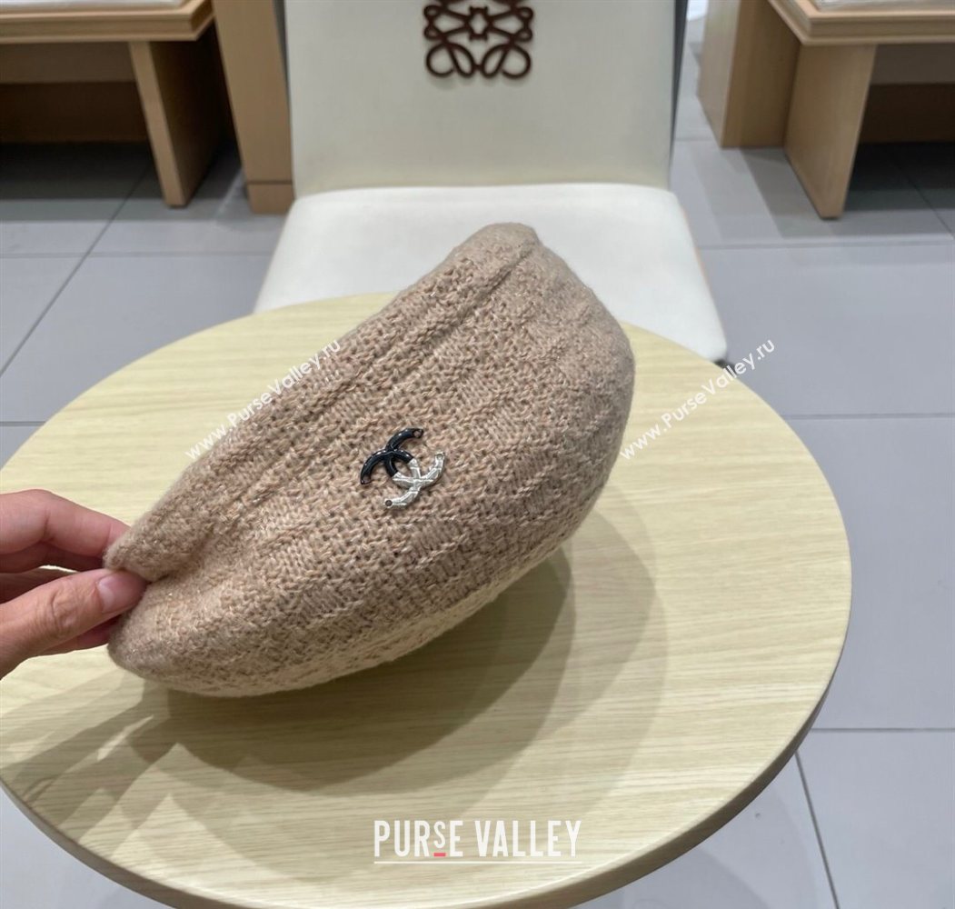 Chanel CC Knit Beret Hat Beige 2025 0724 (SHI-250724056)