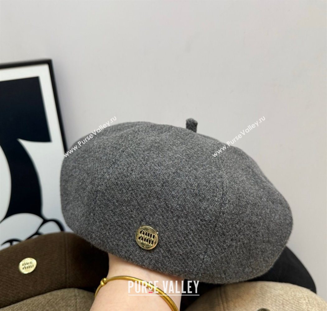 Miu Miu Patch Beret Hat Grey 2025 0724 (SHI-250724059)
