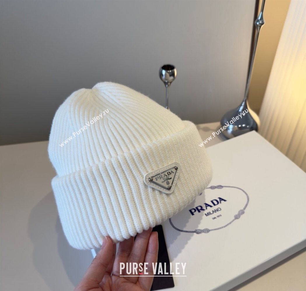 Prada Knit Hat White 2025 PR111101 (XMN-251111101)